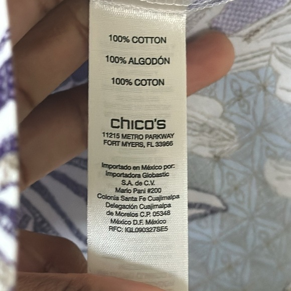 Chico's Wrinkle Resistant Purple Paisley Print Button Up Long Sleeve Shirt Sz 2 - Picture 4 of 6